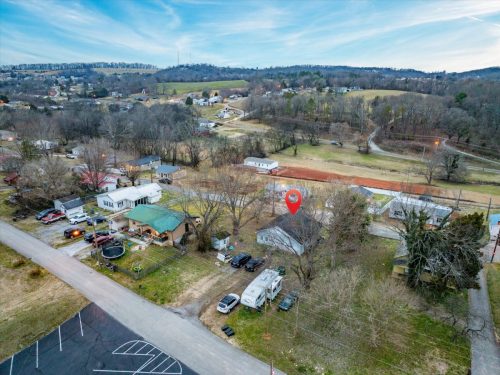 06-703-Beardshire-St-Sweetwater-TN-6