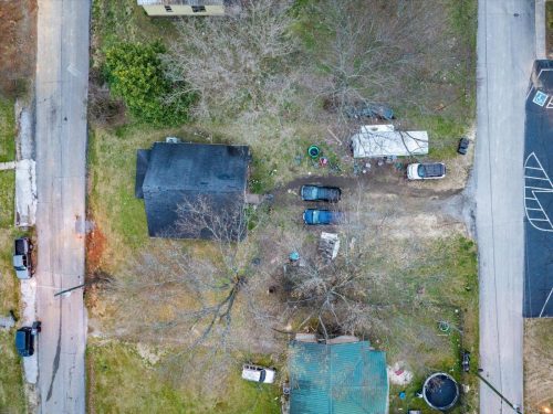 11-703-Beardshire-St-Sweetwater-TN-11